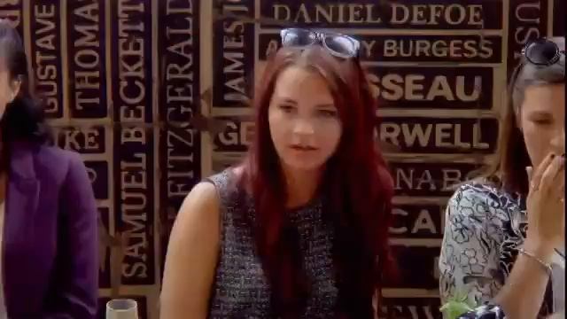 Неожиданный сюрприз во время флешмоба в ресторане смотреть онлайн