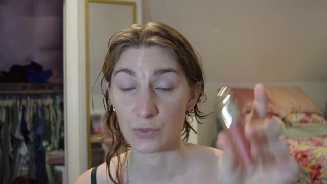 Get Ready With Me | Dossier & Glossier смотреть онлайн