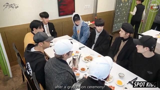 [ENG SUB] (SPOT KIDS : BLACK) A Surprise Visit to Changbin’s Graduation Ceremony! (Parts 1 & 2) смотреть онлайн