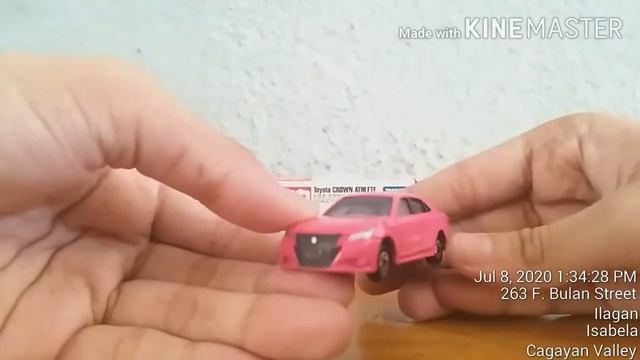 Unboxing Tomica Cars | Toyota Crown Athlete (2014 #92) смотреть онлайн