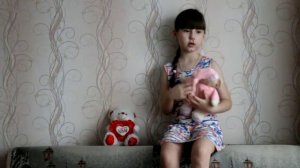 нас качая в колыбели поет дочка