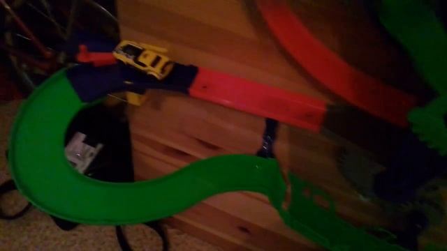 Трек хотвилс смотреть онлайн