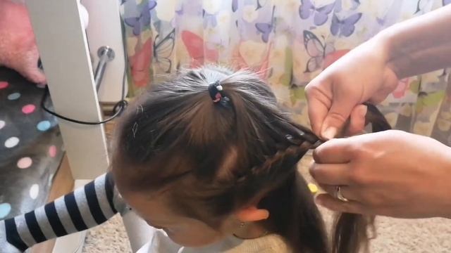 Прическа для девочки. Необычный хвост смотреть онлайн