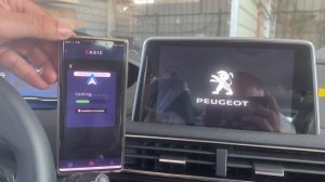 Peugeot 5008 - CarPlay and Android Auto