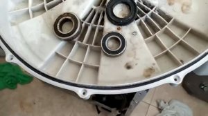 Замена подшипников в стиральной машине LG