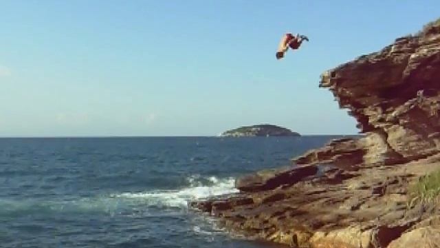 Suicide Cliff Jump смотреть онлайн