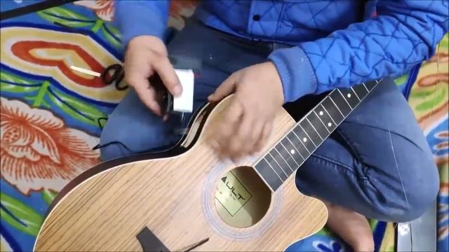 Convert Ur ACOUSTIC Guitar into ELECTRO ACOUSTIC GUITAR Cheapest Easily - Hindi guitar tricks смотреть онлайн