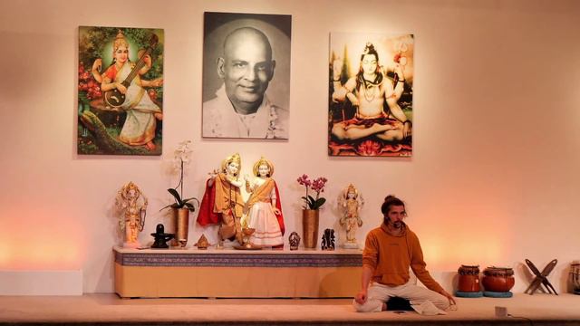 Fortgeschrittenes Pranayama mit Felix - Yoga Vidya Ashram Live, 09.03.2022, 6:00 Uhr смотреть онлайн