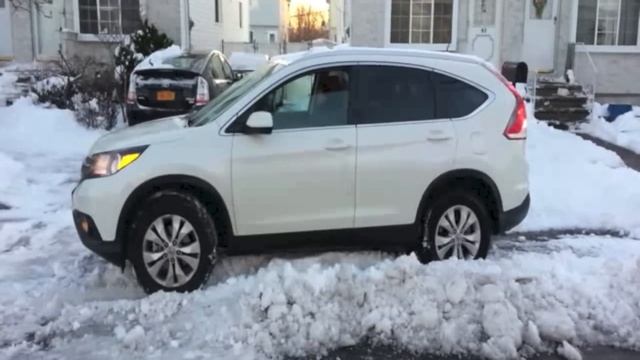 honda crv ex-l first snow test смотреть онлайн