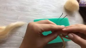 Игрушки из шерсти. Куколка (фигурка девочки) из шерсти в технике сухого валяния