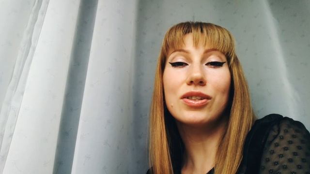 Николай Гумилёв "Она" ("Я знаю женщину, молчанье...") смотреть онлайн