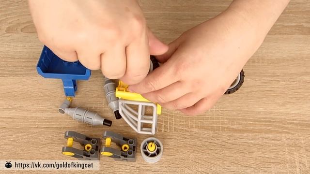 Жёлтый грузовик — детали аналога Лего Туло: собираем отвёрткой! смотреть онлайн