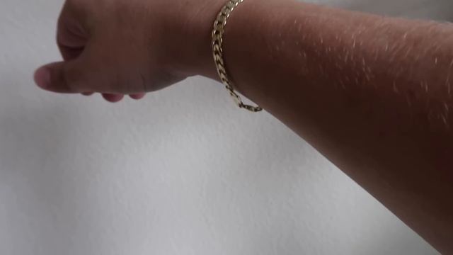 HOW to find your bracelet size!!! (FROM HOME) смотреть онлайн