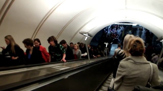 Метро Чистые Пруды - Сретенский бульвар смотреть онлайн