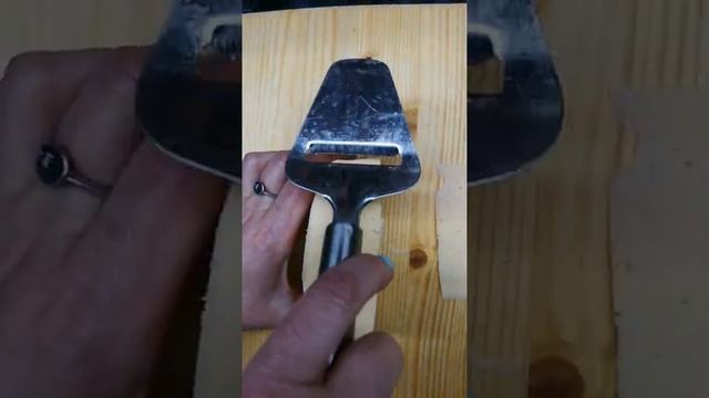 Как тонко порезать сыр. #shorts.