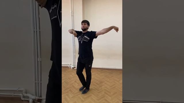 1-ый Видео Урок Лезгинки для всех кто хочет научится танцевать кавказские танцы. смотреть онлайн