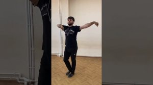 1-ый Видео Урок Лезгинки для всех кто хочет научится танцевать кавказские танцы.