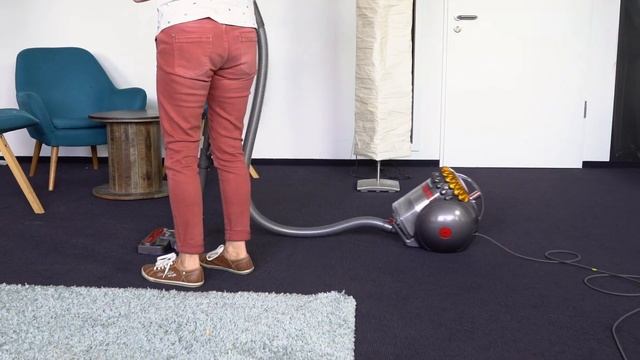 Staubsauger Test – 5 beutellose Staubsauger im Vergleich смотреть онлайн