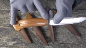 Простые, рабочие ножи.