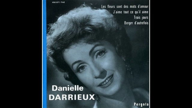 Danielle Darrieux - Les Fleurs sont des Mots d'Amour смотреть онлайн