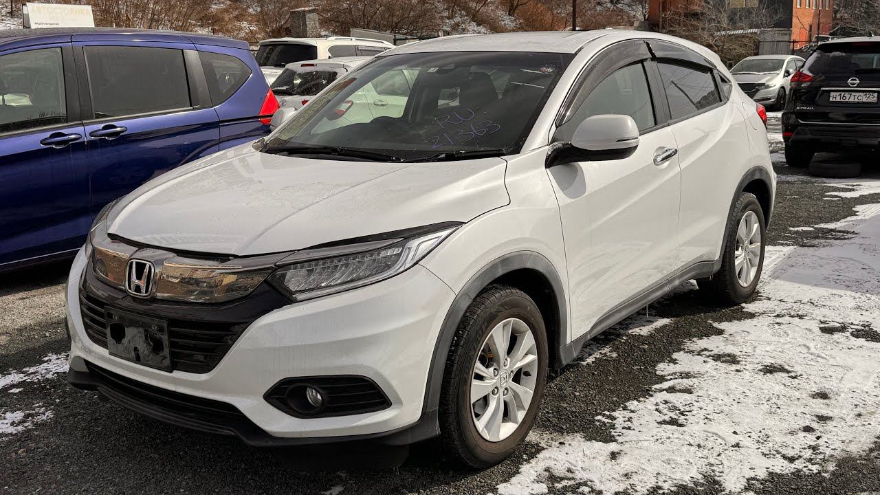 Honda Vezel 2019 с аукционной оценкой RA. Как выглядит авто в живую. смотреть онлайн
