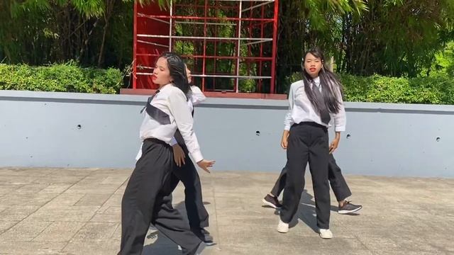 G idle "Nxde" Dance Cover | 4members version #gidle #nxde #dancecover #4members смотреть онлайн