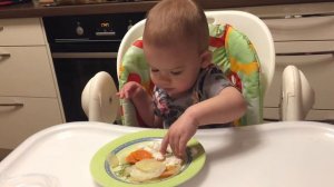 Развитие ребенка, один год и два месяца. Что умеет в 1 год и 2 месяца. Проверка знаний