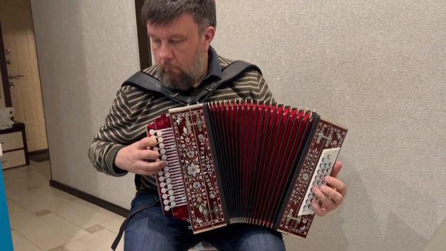 О.Гришин, М.Смирнова «Вот она милая роща», Н.Кутузов, В.Боков «Сибирский ленок». Исп. Павел Бузин. смотреть онлайн