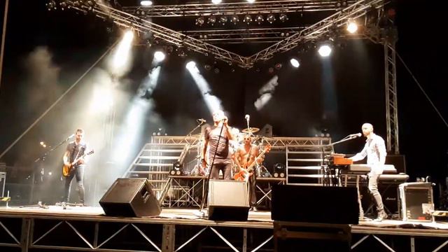 Enrico Ruggeri-Supereroi-Rieti 28.6.2019(C.M.) смотреть онлайн