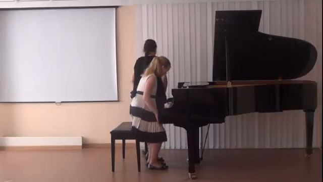 Дм. Соловьев "Звоны", Ж.Металлиди "Веселые каникулы" смотреть онлайн