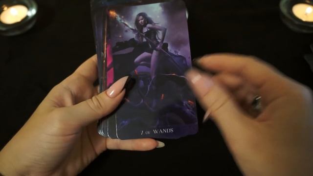 Обзор колоды "Tarot de la nuit" смотреть онлайн