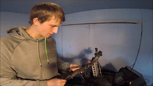 MUNSTER FINGER THROTTLE INSTALL !! смотреть онлайн