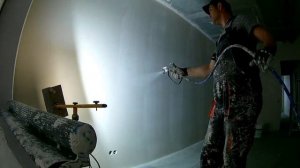 Финишная шпаклевка стен под покраску. Какой шпатель выбрать?