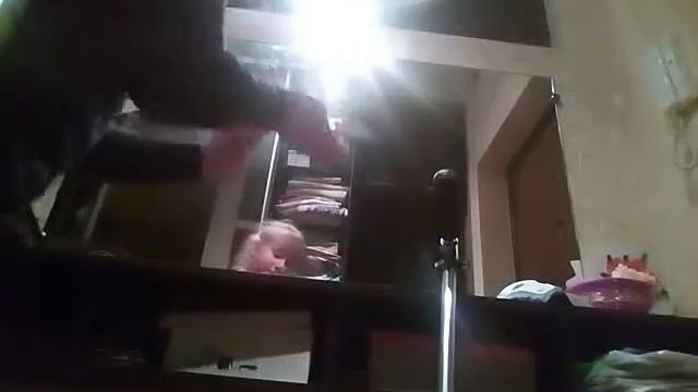 Отомстила Ксюше- намазала её самокат зубной пастой!!!!! Ксюша в ярости смотреть онлайн