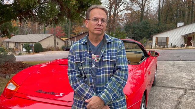 Can you wear a Cadillac tee-shirt while driving a Porsche? смотреть онлайн