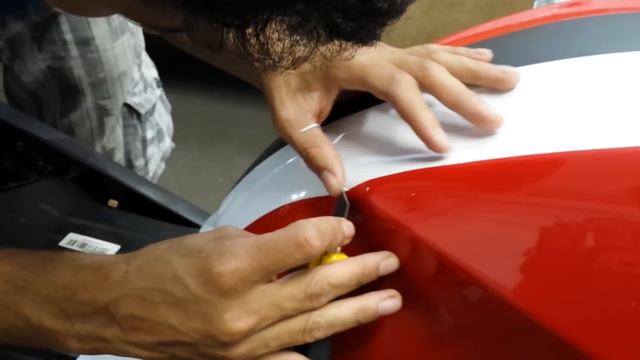 Custom White Stripes Vinyl - Ducati Monster 796 2013 смотреть онлайн