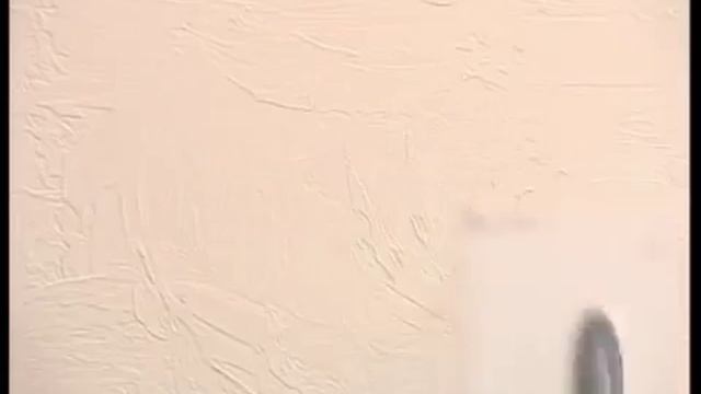 Нанесение декоративной штукатурки с металликом. Kreos Oikos.