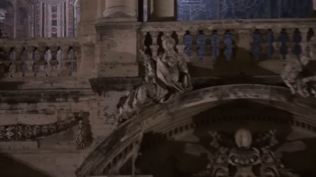 Basilica di Santa Maria Maggiore - by Night смотреть онлайн