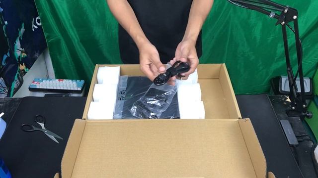 Unboxing Laptop MSI Modern 14 B5M - AMD Ryzen 5 5500U смотреть онлайн