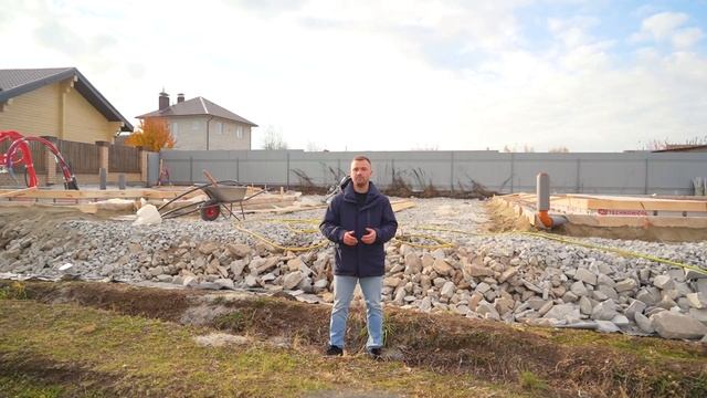 КАКИМ ДОЛЖНО БЫТЬ ОСНОВАНИЕ ДОМА? СТРОИТЕЛЬСТВО ФУНДАМЕНТА ПОД ЛЮБОЕ СТРОЕНИЕ. смотреть онлайн