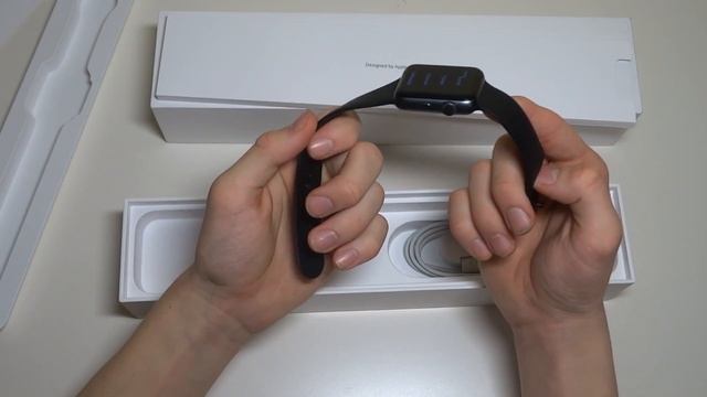 Распаковка Apple Watch Series 3