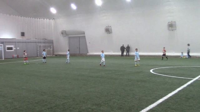 Великолепный забитый мяч игрока команды МФА (Химки) смотреть онлайн