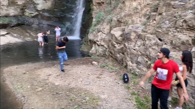 Рачули Лезгинка Под Водопадом В Тбилиси 2022 Девушка Танцует Классно Чеченская Песня ALISHKA Rachul смотреть онлайн