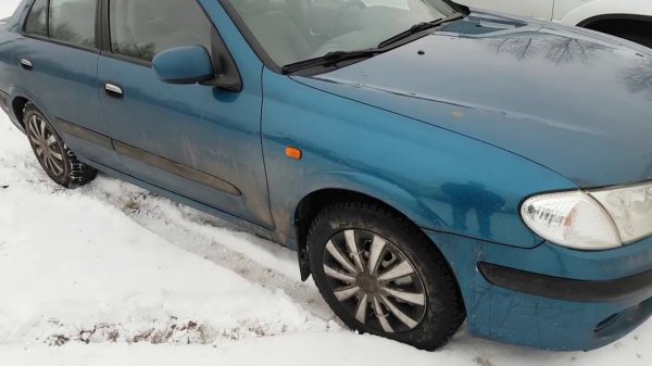 Nissan Almera 2001 г., б. у.