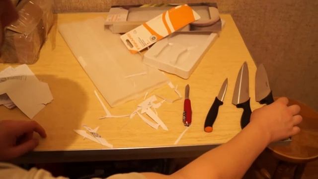 Видео обзор +распаковка. Ножи Фискарс смотреть онлайн