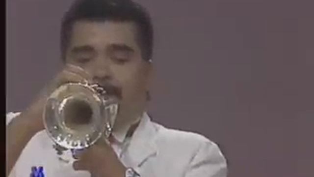 DANIEL SANTOS Yo no he visto a linda.wmv смотреть онлайн