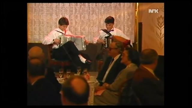 Jim Frodes "Den framfødde" смотреть онлайн