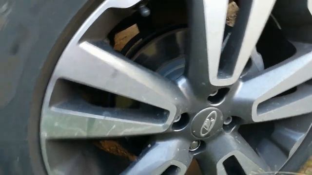 LADA Vesta SW Cross, ставим задние уплотнители дверей и так поржать. ? смотреть онлайн