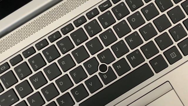 ĐÁNH GIÁ HP ELITEBOOK 840 G5. CHIẾC LAPTOP ĐI TRƯỚC THỜI ĐẠI ĐÁNG MUA NHẤT NĂM 2023 смотреть онлайн