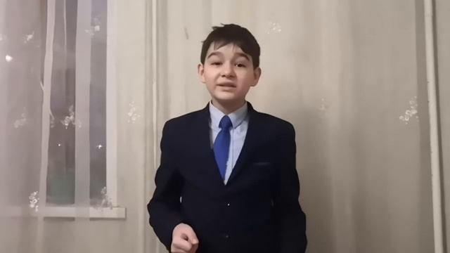 А за окном пушистый, белый снег... смотреть онлайн